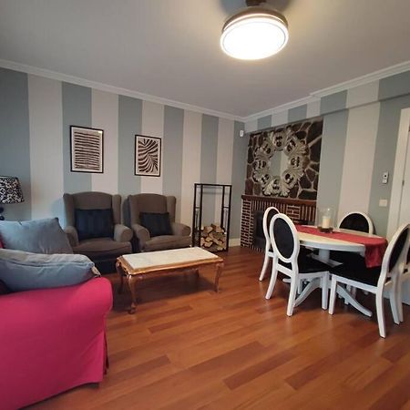 Casa Perulo Apartment Mombeltrán Екстериор снимка
